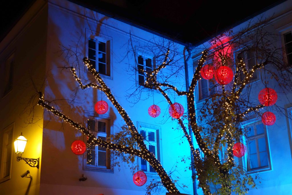 Weihnachtsbeleuchtung in Zagreb