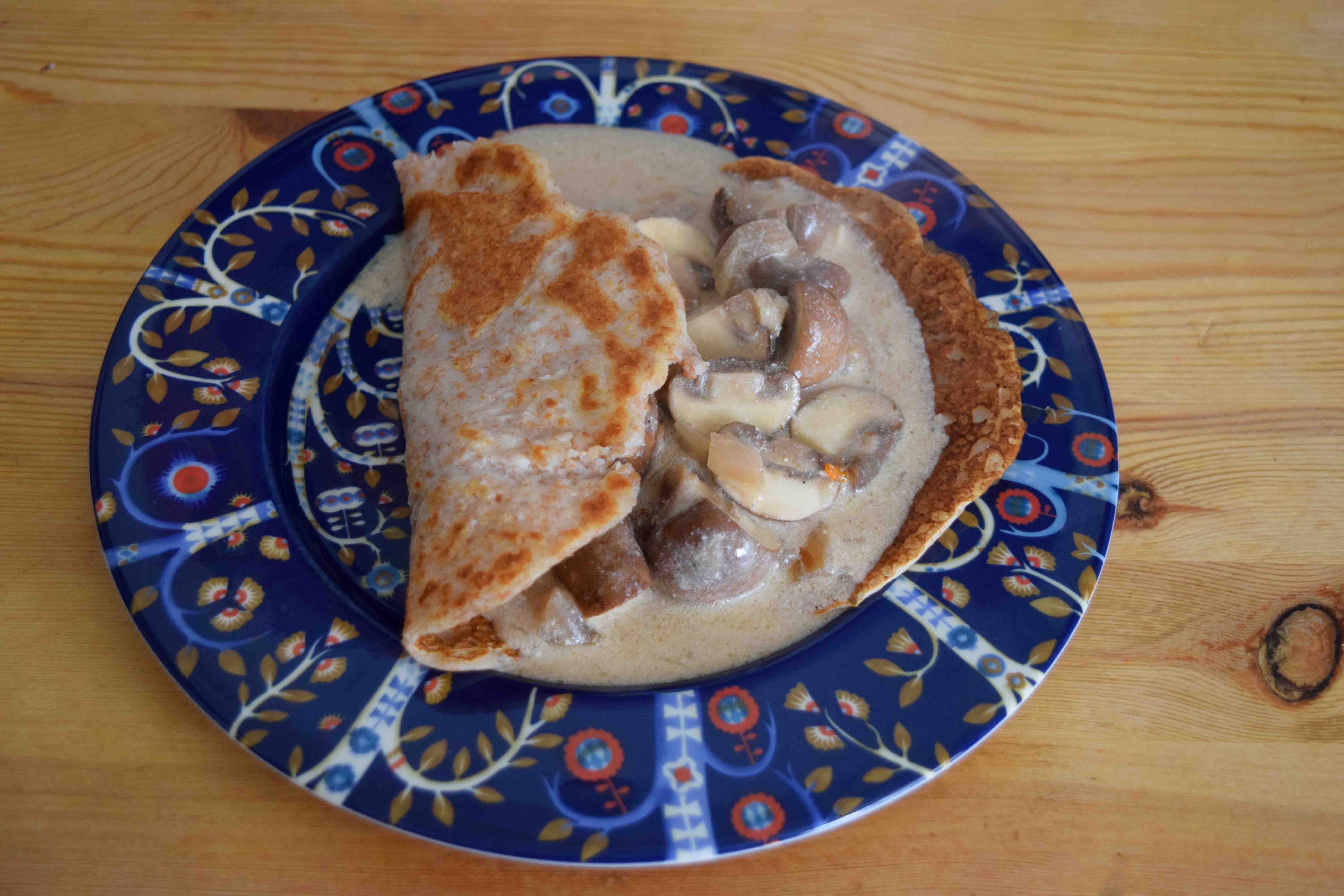 Pfannkuchen mit Pilzen (Palačinke sa gljivama)