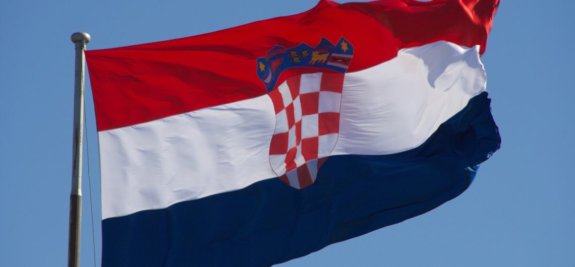 Kroatische Nationalhymne, kroatische Flagge