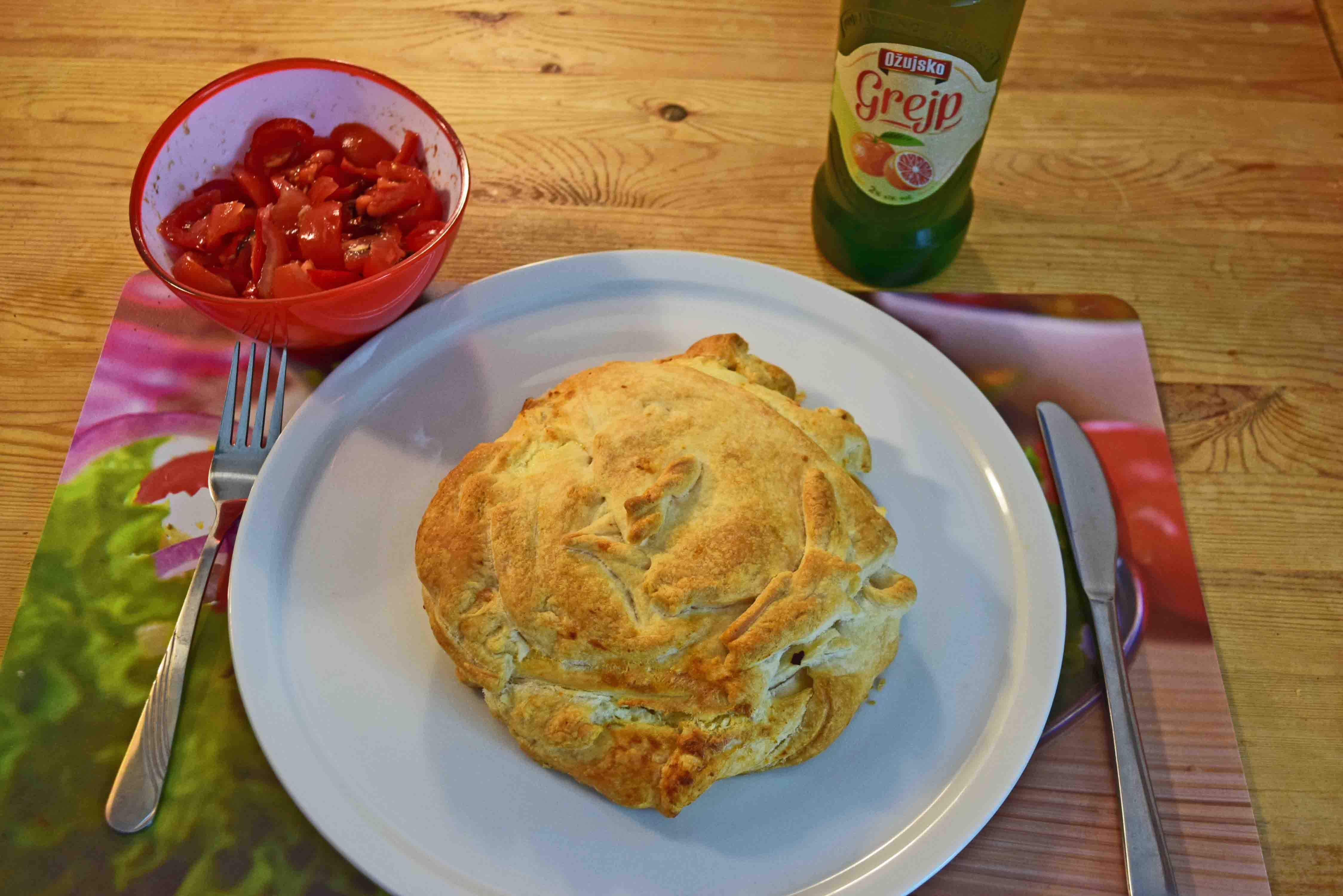 Kroatisches Rezept: Burek sa sirom - Käse-Strudel