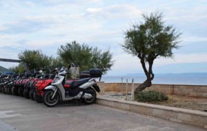 Motorroller auf Brac, Scooterverleih in Bol