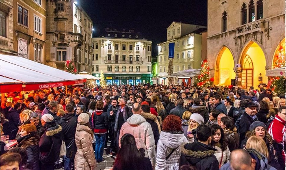 Weihnachtsmarkt in Split