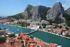 Aussicht auf Omiš Kroatien