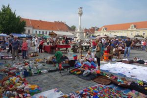 Antiquitätenmarkt in Osijek