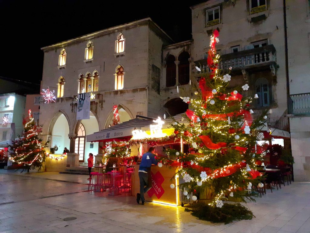 Weihnachtsmarkt in Split