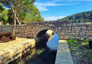 Mali most auf Mljet