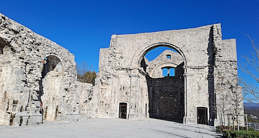 Kirchenruine von Kastav