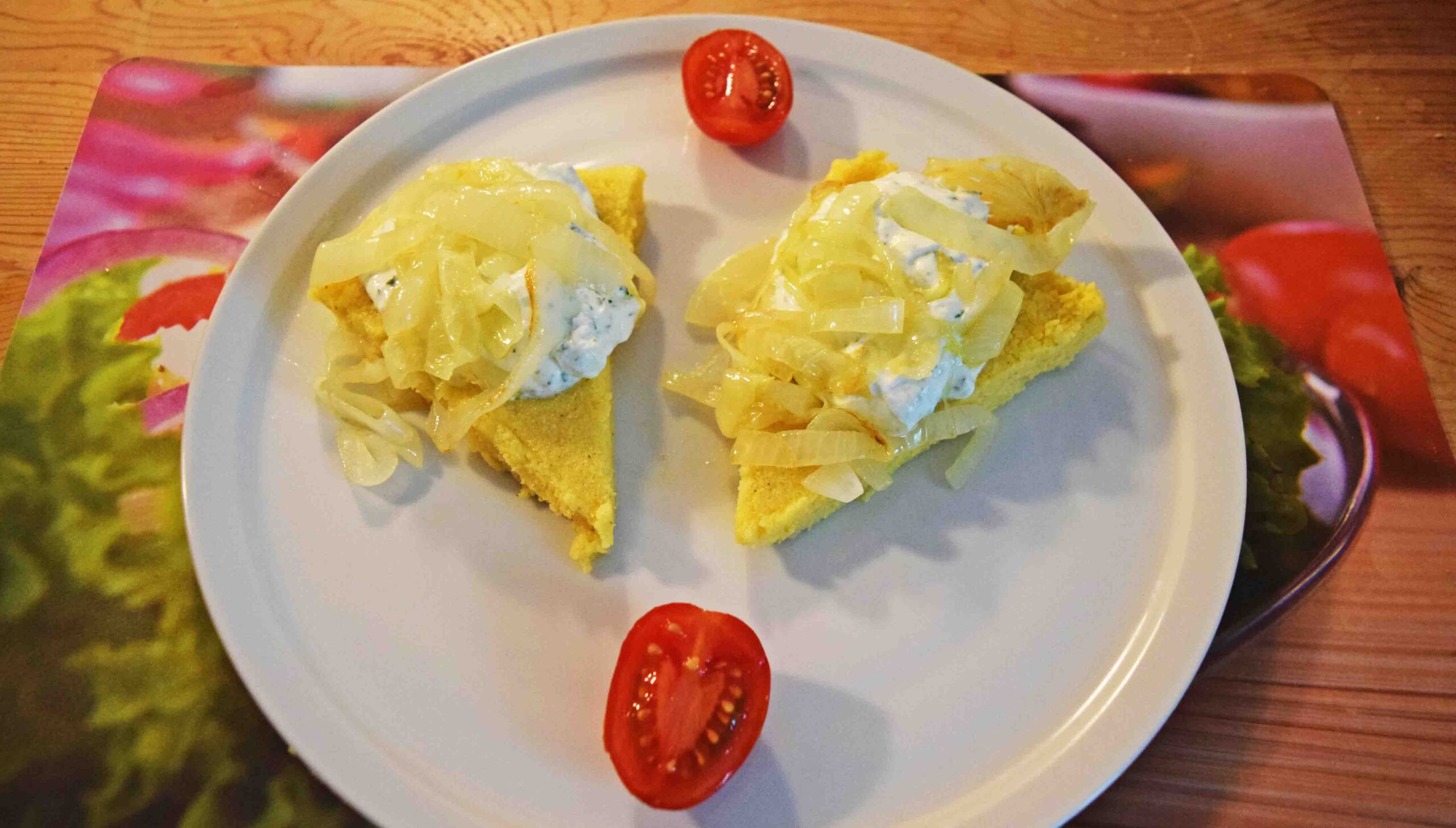 Polenta mit Quark und Zwiebeln