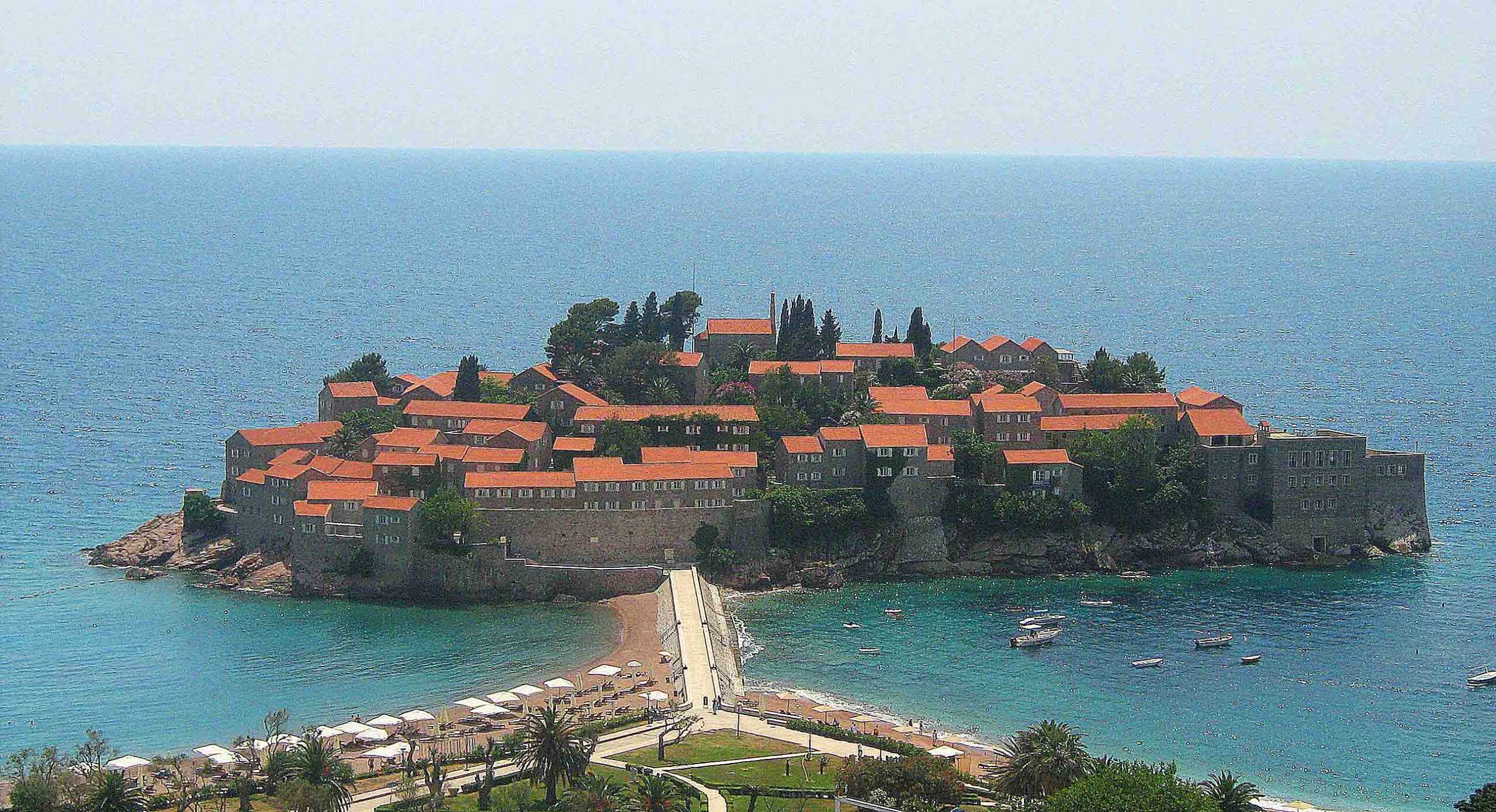 Montenegro und Slowenien